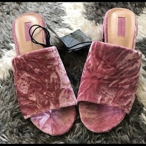 NWT Crushed Velvet Slip Ons